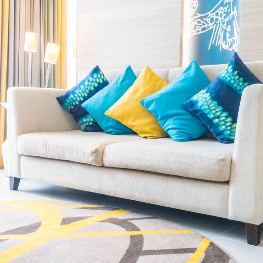 como limpiar tapicera del sofa